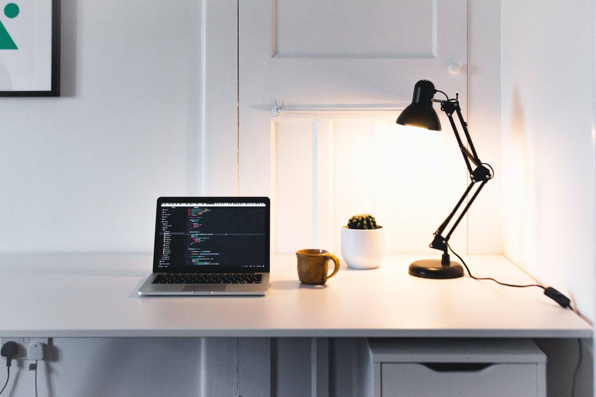 ordinateur sur bureau - offre et savoir faire